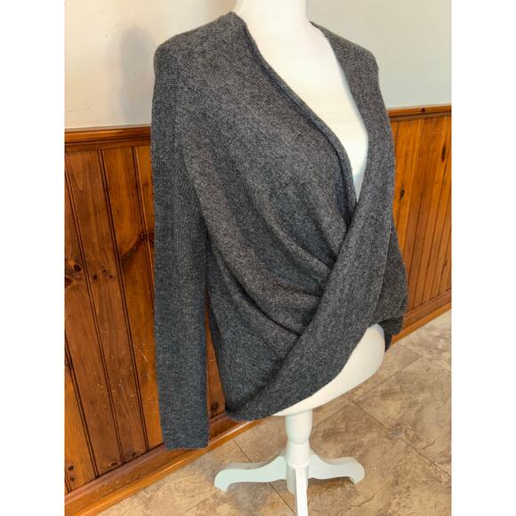 Athleta Womens Finale Gray Wool Cashmere Convertible Sweater Thumbholes XS - Picture 5 of 10